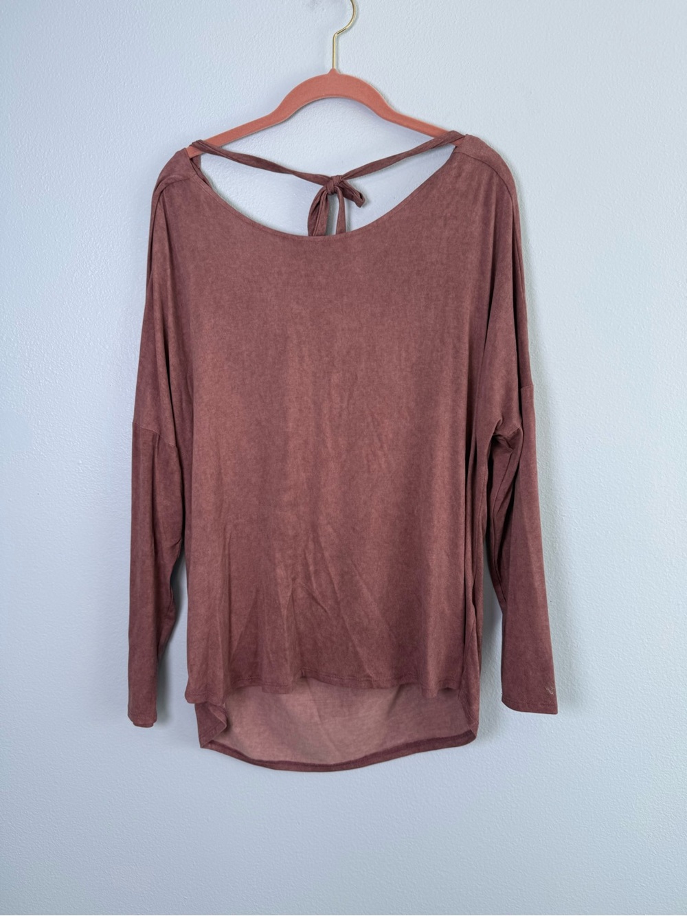 Women's Boutique Long-Sleeve Tie-Back Top
